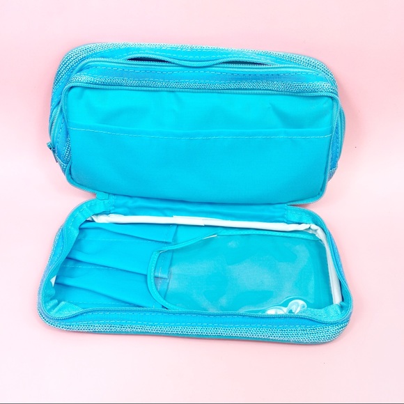 ❗️SOLD❗️RARE Vintage Sanrio Daisy Coro Knit Pouch - Picture 2 of 7